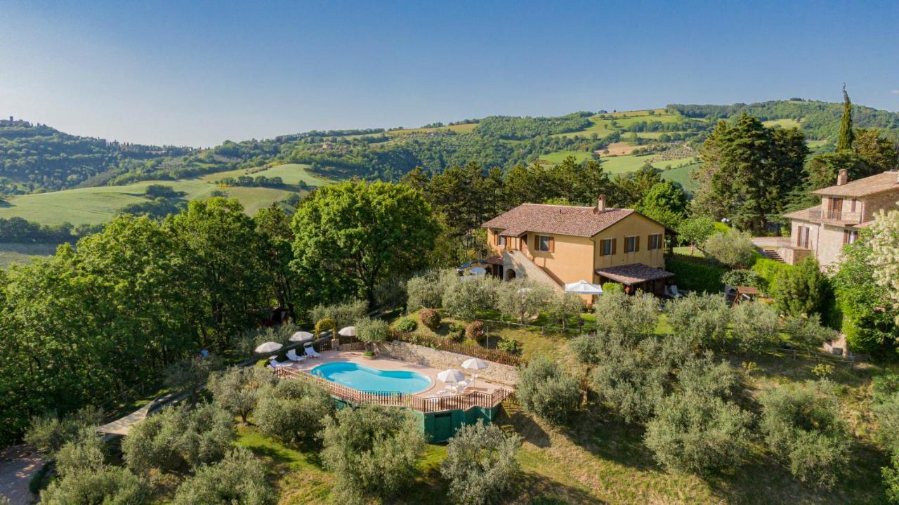 Agriturismo Le Dolci Colline Valfabbrica Exterior foto
